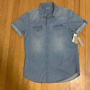 Short sleeve Calvin Klein light weight denim shirt